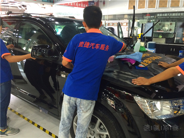 杭州汽车贴膜,道奇酷威全车龙膜隔热膜施工实