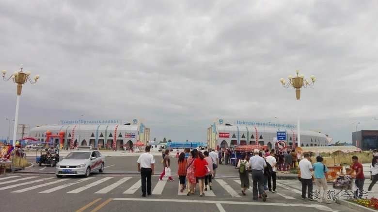 霍尔果斯一日游