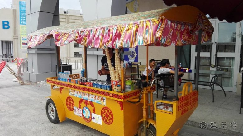 霍尔果斯一日游