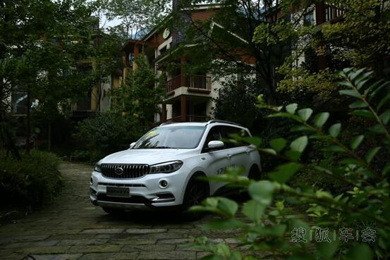 【眉山自驾游】转头提个12寸大屏斯威X7巡山