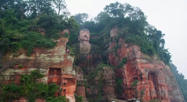 荣威360自驾游--乐山大佛