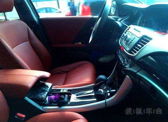 雅阁提车半年,上来写一篇年终总结露露脸吧!