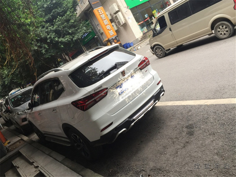 【四川达州】三月桃花红艳艳,RX5鹿鼎寨公园