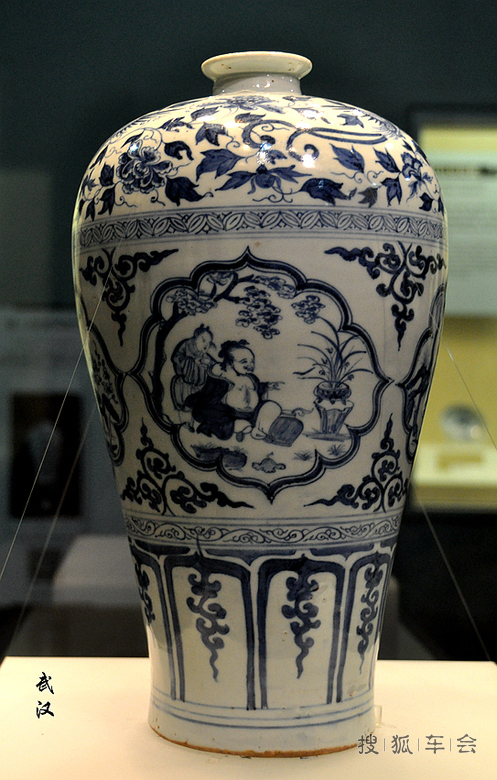 武汉--省博物馆、江汉路、古德寺、长江大桥、