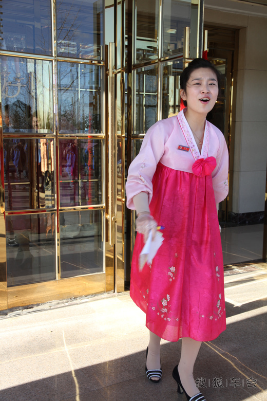 我和丹东有个约会,途中偶遇朝鲜靓女 _吉利-