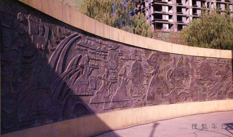 进出库车县城多次,总算有时间正儿八经滴转了