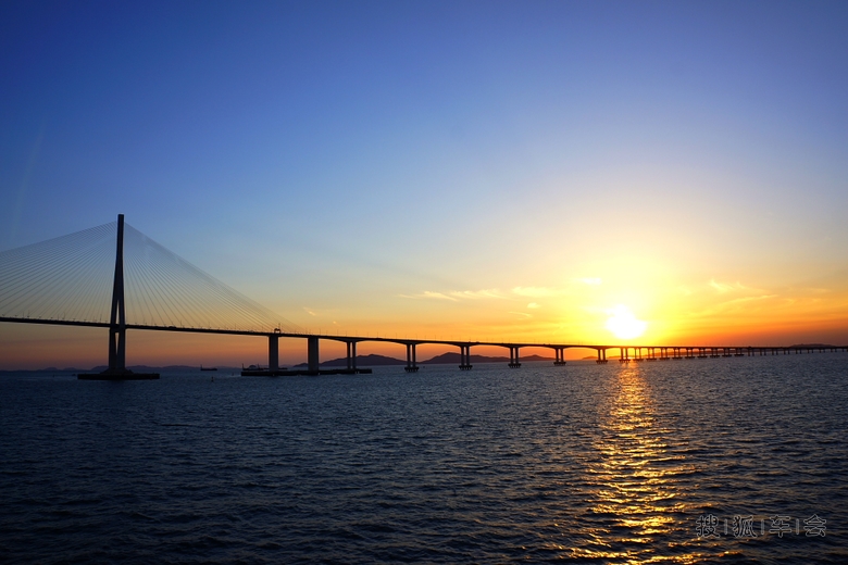 【韩国风光】夕阳陪我通过仁川跨海大桥