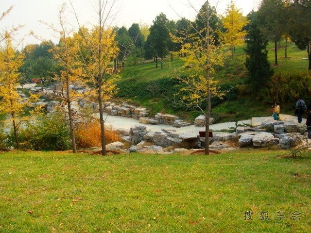 北京西山国家森林公园溜腿_汽车60部队