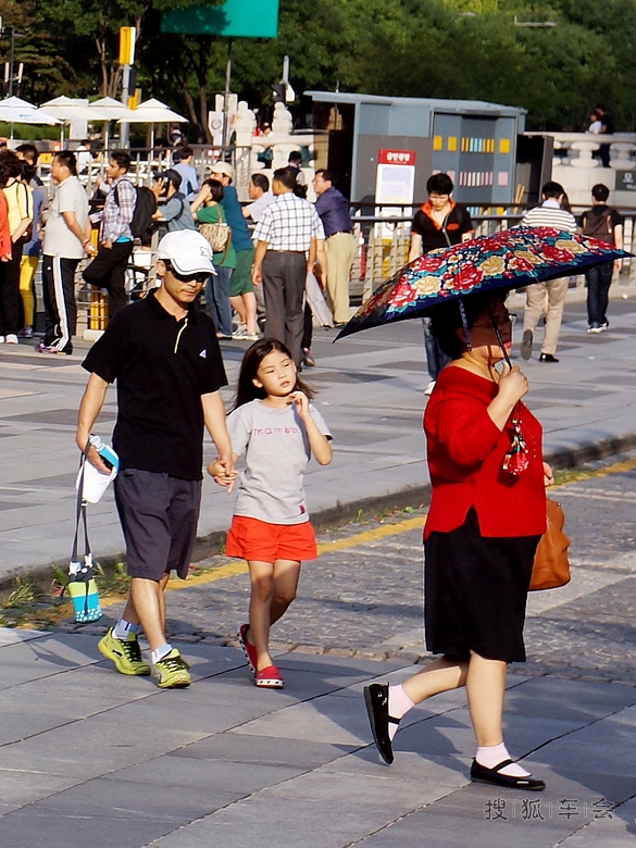 【韩国印象】镜头中的韩国人_车行天下