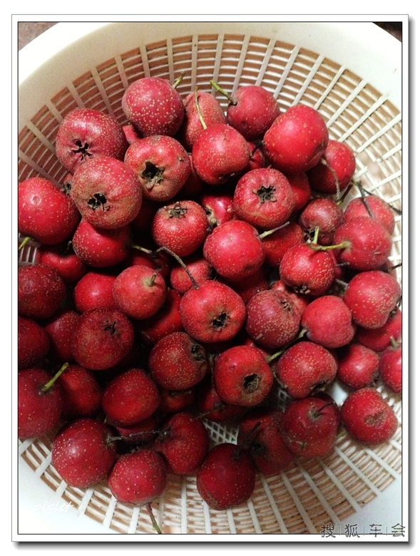 [分享20131223]自制酸甜可口的糖水山楂_礼物