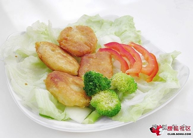 过年进厨房:火腿沙拉与煎炸鸡块