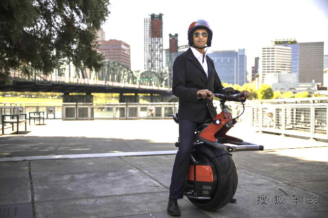 秀车 – 独创的 Ryno 单轮摩托车_京A军团摩旅