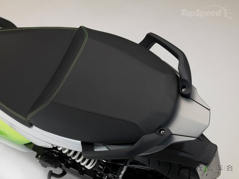 秀车 – 2014款 BMW C Evolution 电动踏板车_