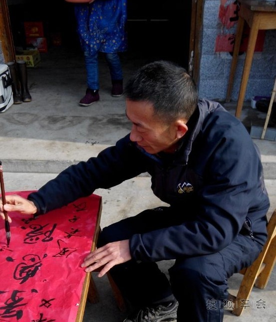 算了,我还是老老实实做八零后该做的事,上班去