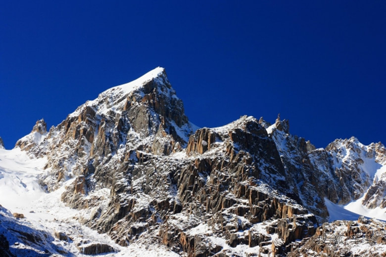 带上你的爱车出发成都\/稻城亚丁\/梅里雪山\/林芝