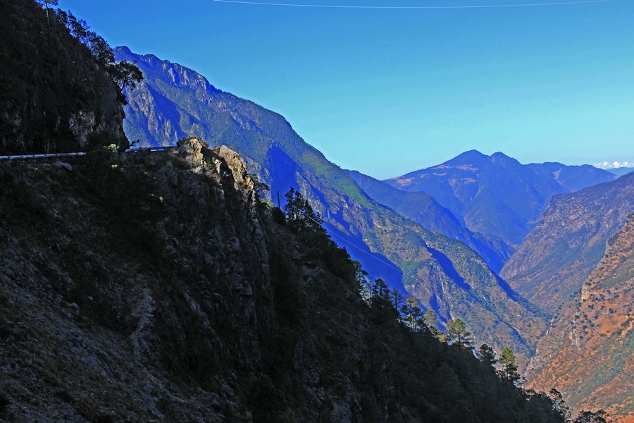 盐源小高山路况图片