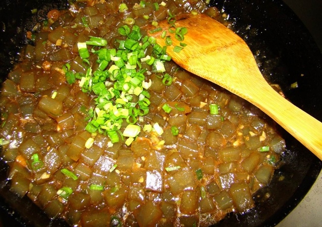 【小吃诱惑】炒凉粉