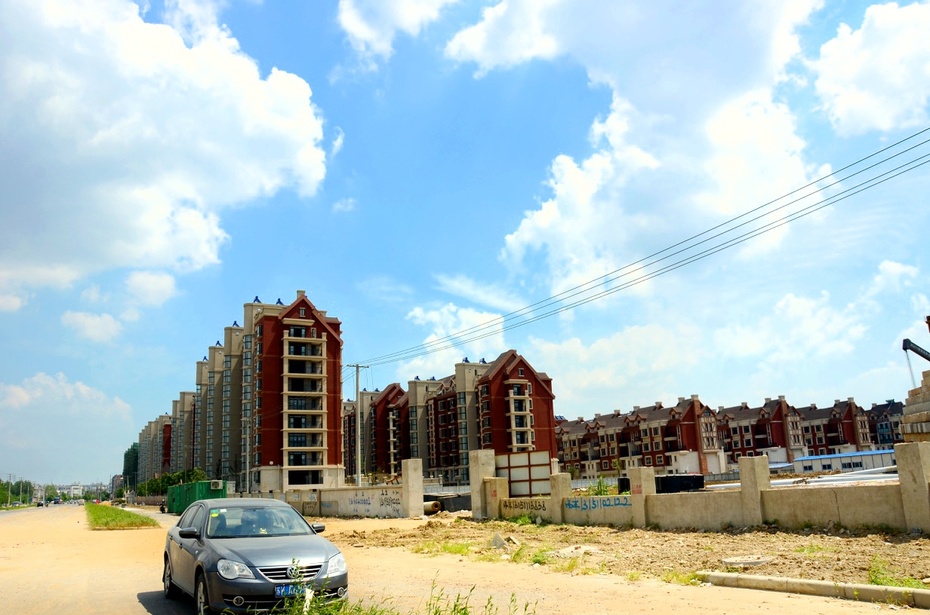 正在建设中的三八村