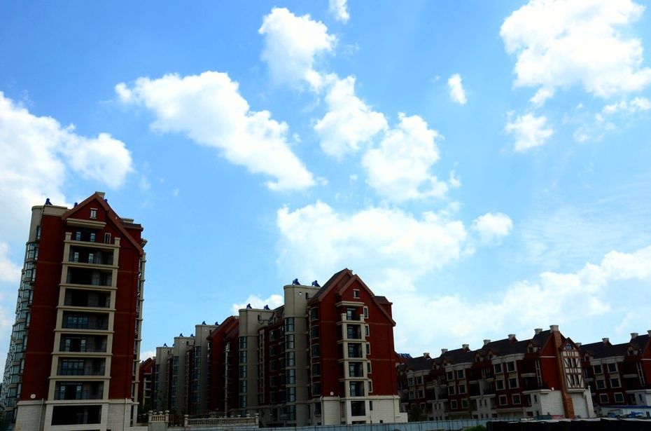 正在建设中的三八村