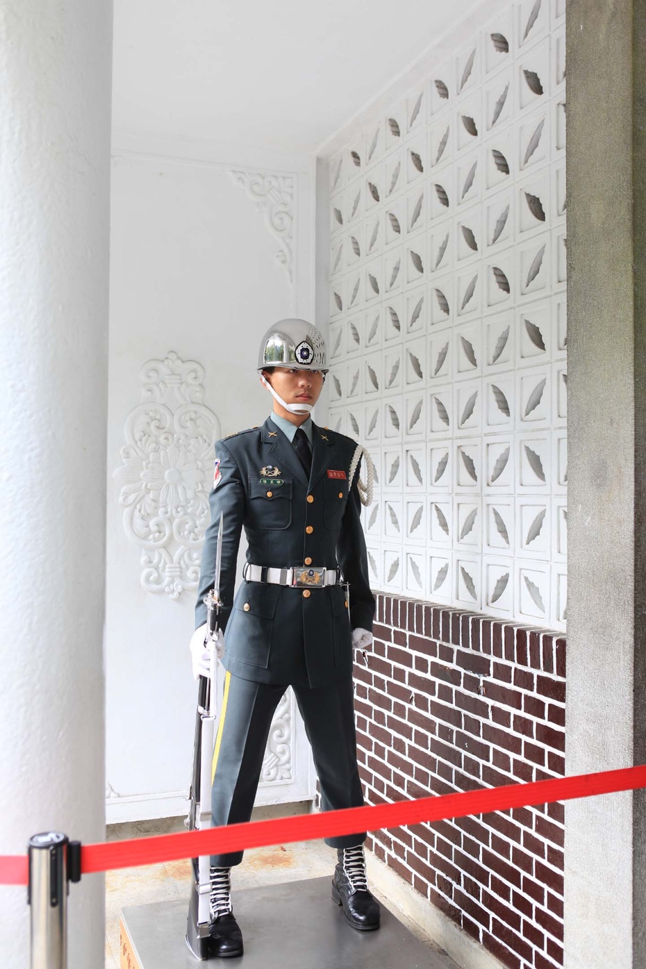 【行摄台湾】王强连续拍摄的台湾军人仪仗队换岗,堪称动画片(高清照片