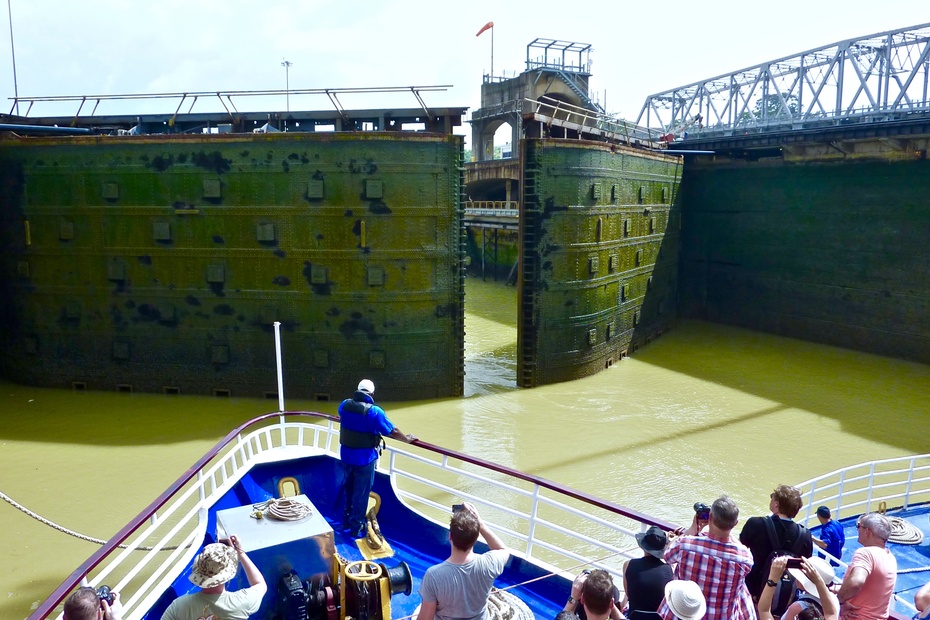 巴拿马运河二级船闸panamacanal