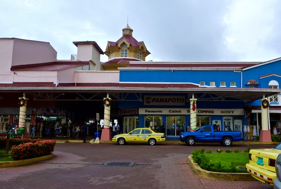 巴拿马运河科隆港湾panamacanal