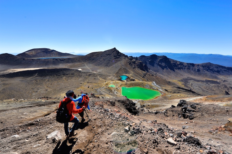 体验汤加里罗奇异险峻的越山步道