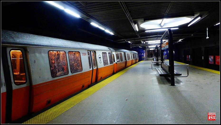 波士顿地铁橙线图片