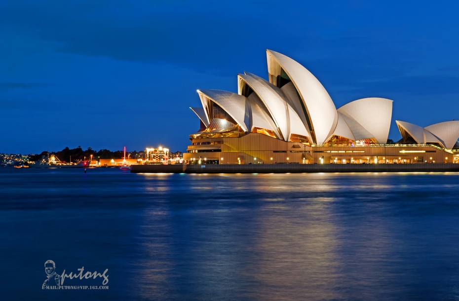 澳洲自驾三千里:悉尼歌剧院的神奇之光