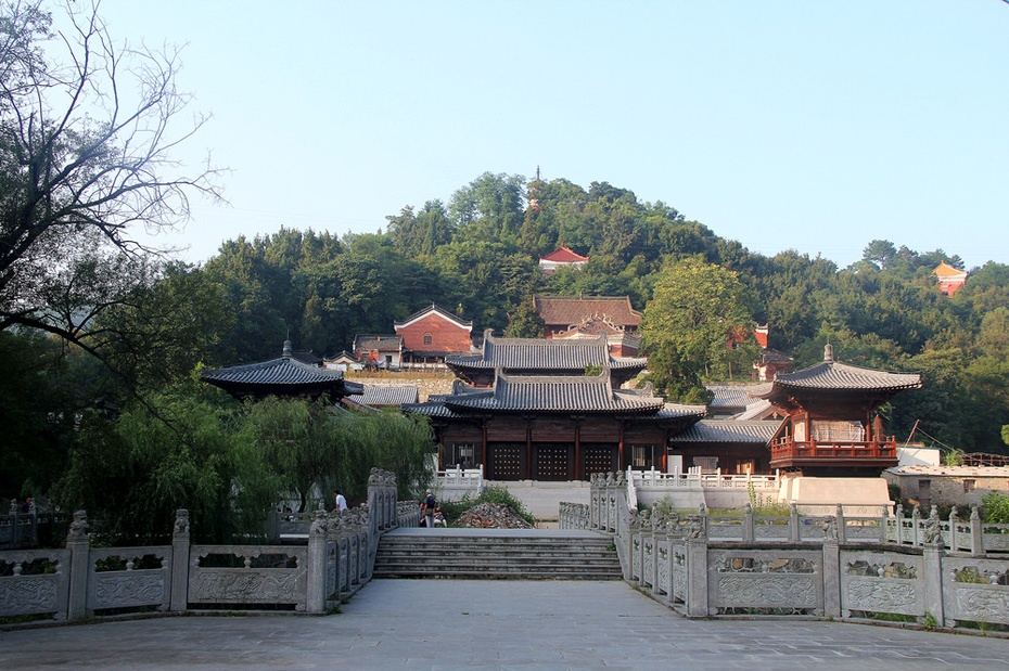 (转载)皖公山下三祖寺 - 弘音居士 - 大音弘正法--故名弘音(弘音居士)