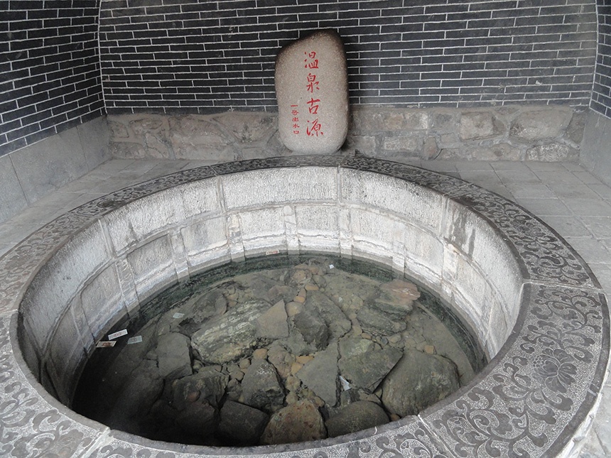 西安临潼骊山脚下唐遗址唐皇家官苑-华清池