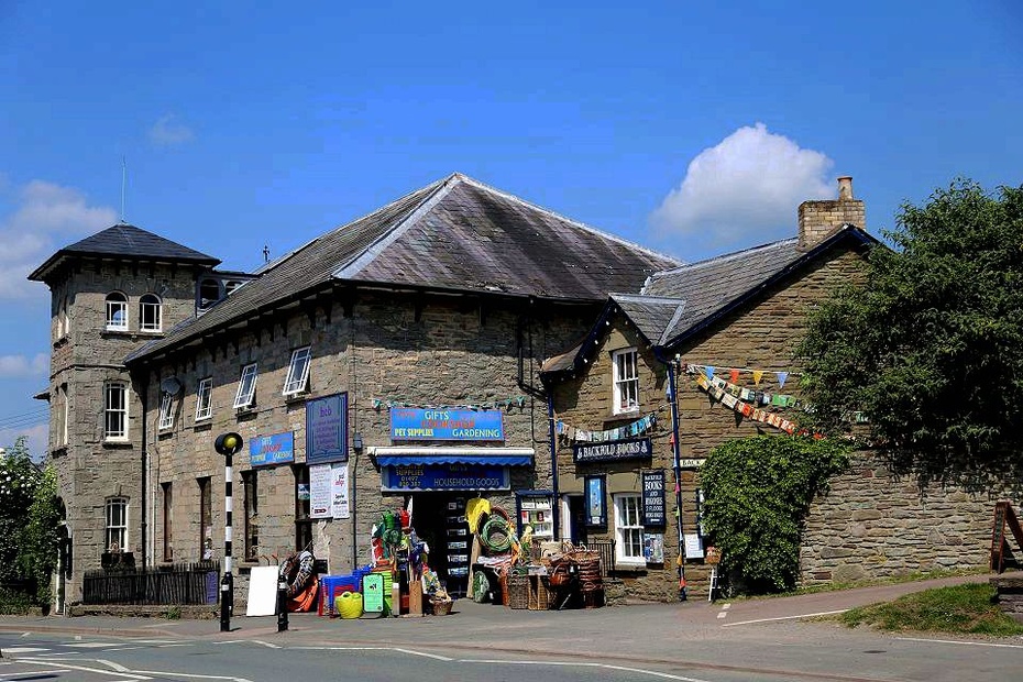 瓦伊河畔的书香小镇hay-on-wye - 海军航空兵 - 海军航空兵