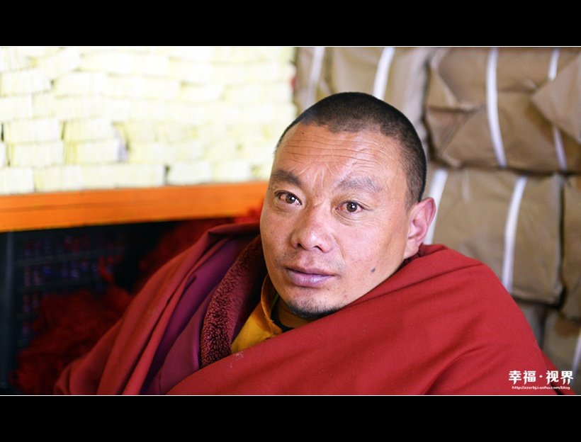 西藏虔诚快乐的喇嘛楚布寺见闻