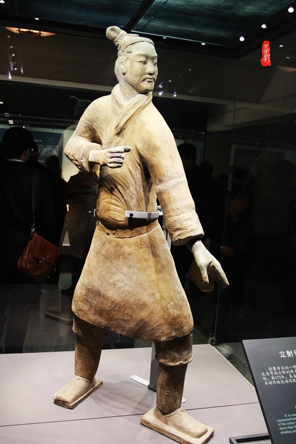 秦俑叹始皇