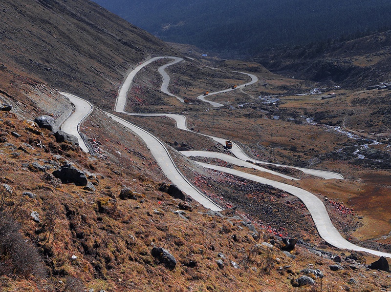 大香格里拉环线之12世界罕见的红石景观