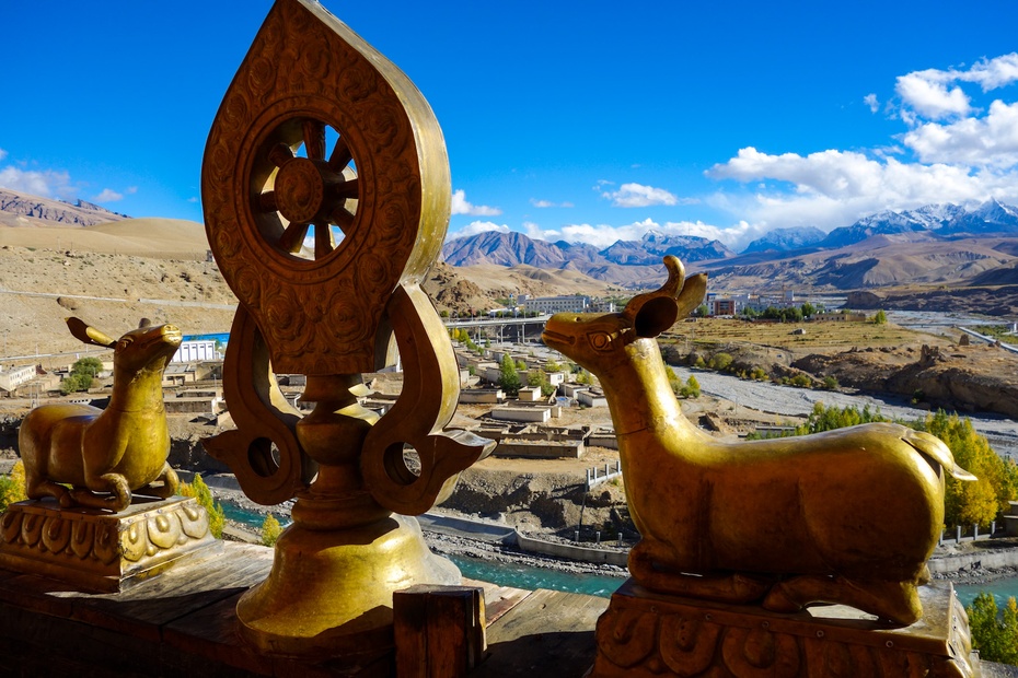 大美西藏:孔雀河畔的古老王朝遗址