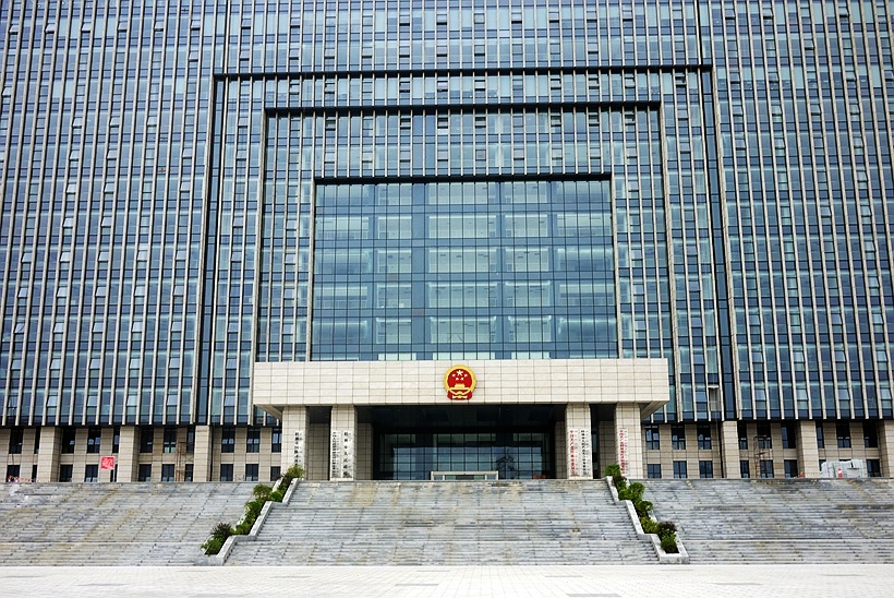 设立桂林市临桂区;同意桂林市人民政府驻地搬迁至临桂区