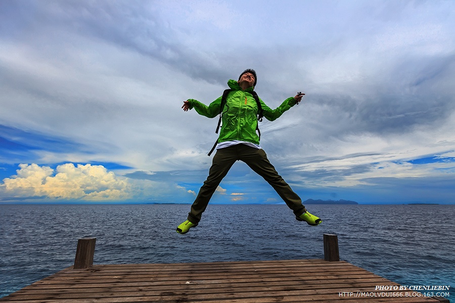 12,我外甥抽搐着起跳,姿势相当难看