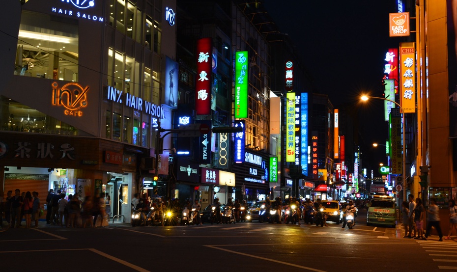 2013年台湾旅游纪行4台湾的交通及街景