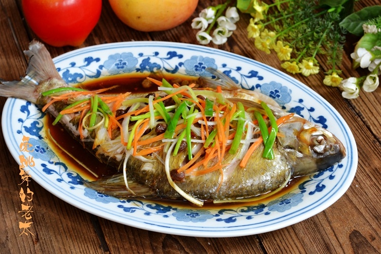 因为喜欢清蒸鱼的原汁原味,所以也常常做清蒸鱼吃.