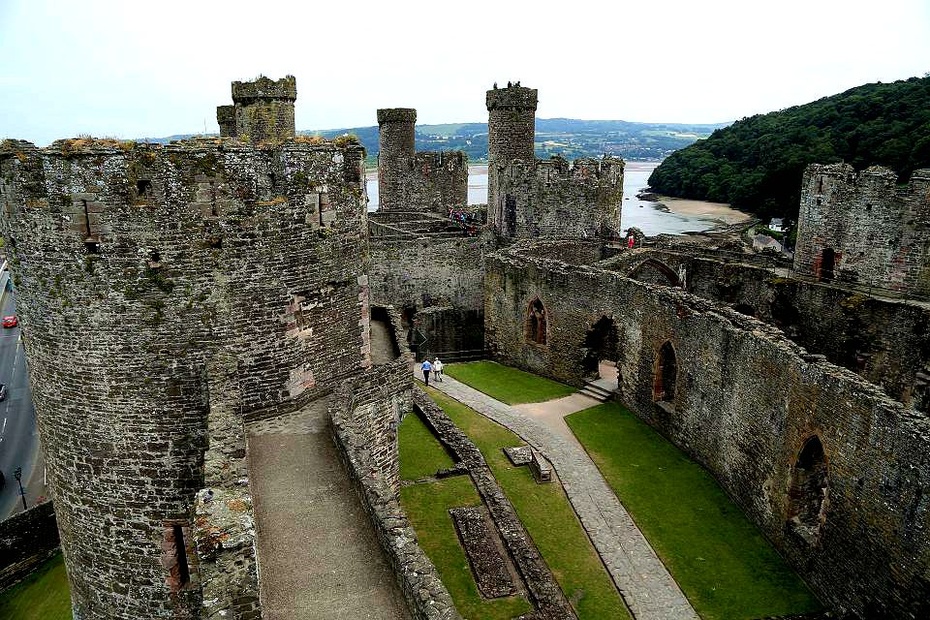 装满历史故事的康威城堡