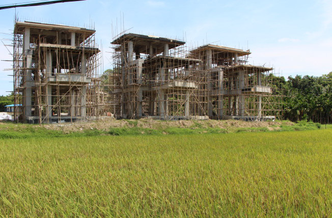 基本农田保护区内公然建别墅遭质疑