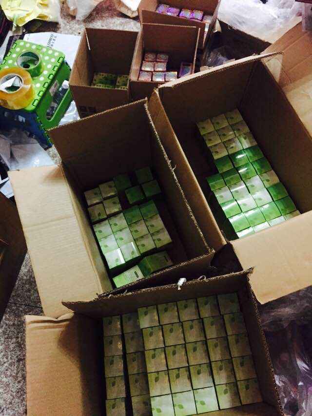 减肥者的福音,俏佳人纯植物营养瘦身胶囊,香港新美堂