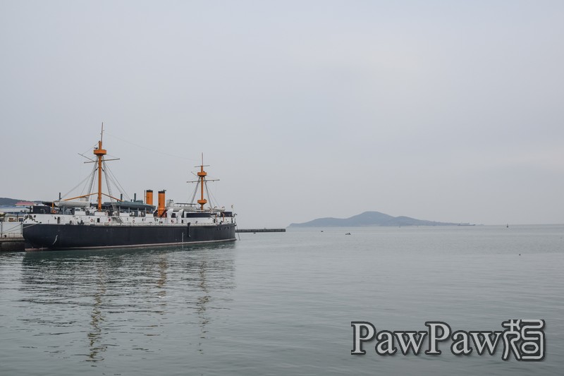 并不顾国际道义打沉清廷租用来运兵的英国商船高升号