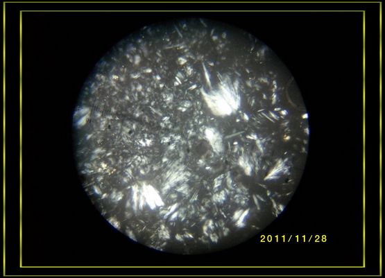 矿物成分:阳起石-透闪石含量99%.