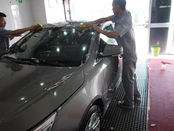 上海最好最专业的汽车镀膜镀晶/嘉定靓车会别克君越阿米卡金刚镀膜