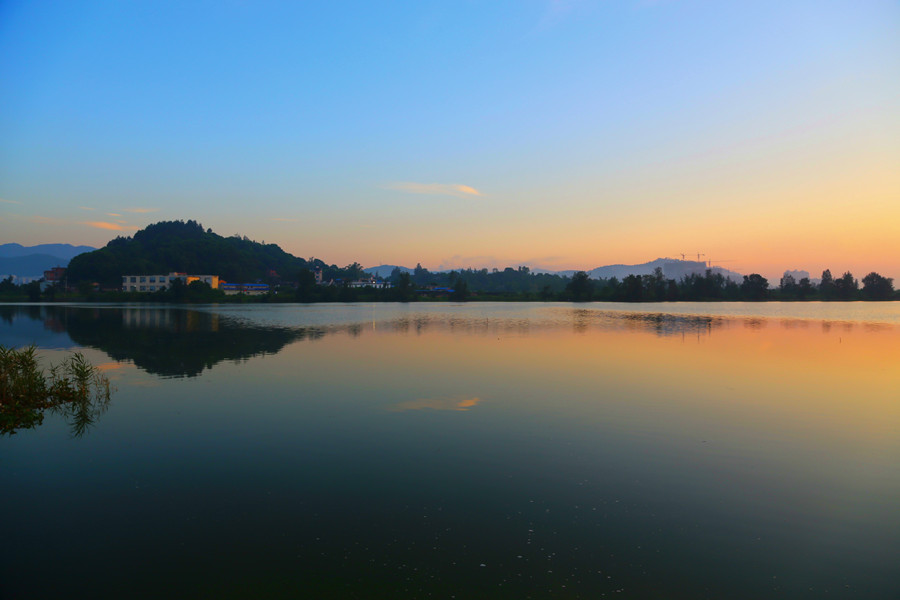 宁德东湖湿地日出美丽晨景