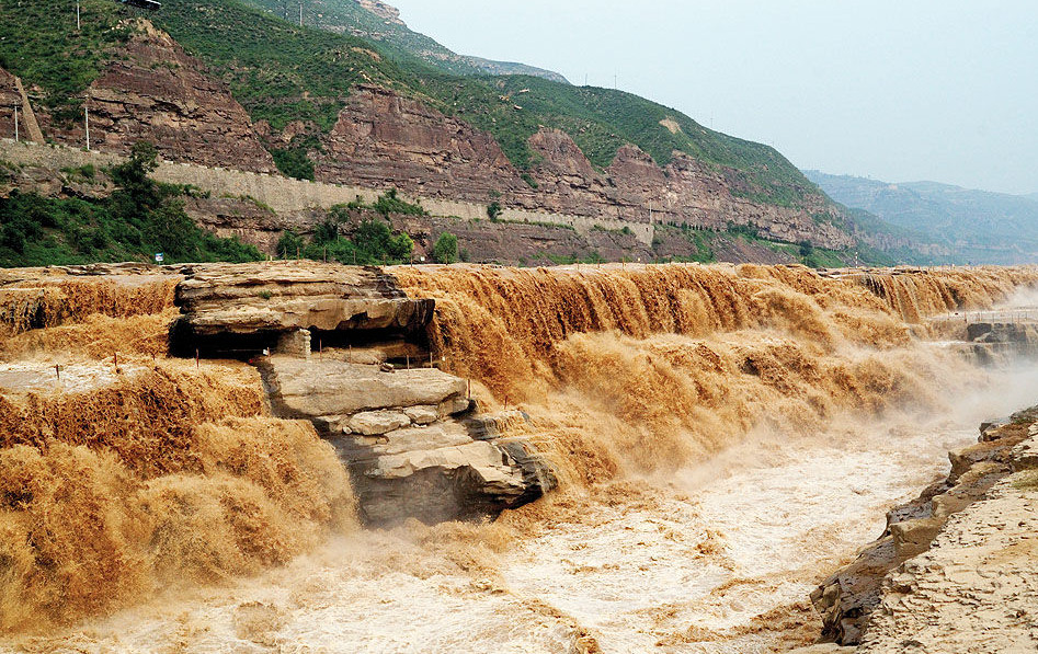 主要景观: 孟门山.